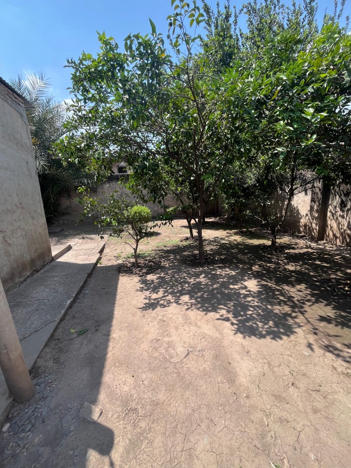 CASA EN PASAJE SAENZ PEÑA AL 3100 APTA CREDITO 