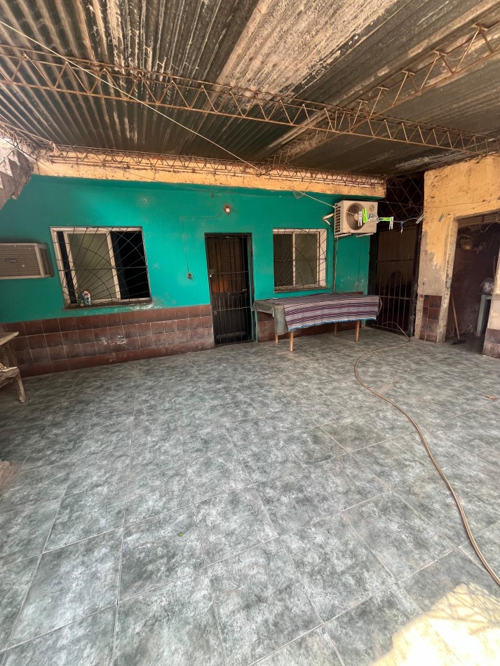 CASA EN PASAJE SAENZ PEÑA AL 3100 APTA CREDITO 