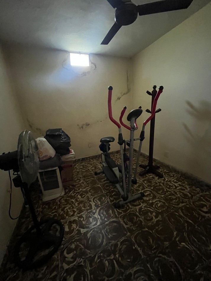 CASA DE CINCO DORMITORIOS EN BALCARCE 1744 A METROS AVENIDA JUAN B JUSTO APTA CREDITO