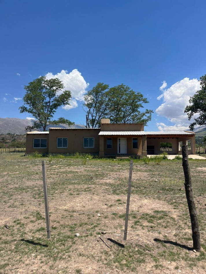 CASA A ESTRENAR EN VILLA CHENAUT TAFI DEL VALLE