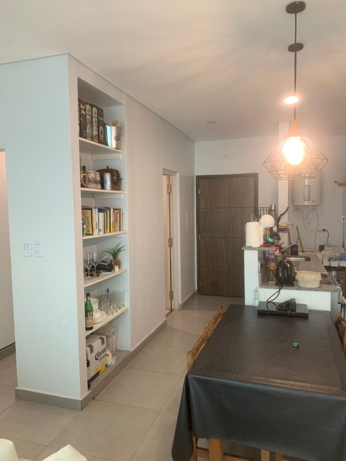 DEPARTAMENTO MONO AMBIENTE AMPLIO CON PATIO Y COCHERA ZONA PARQUE GUILLERMINA APTO CREDITO