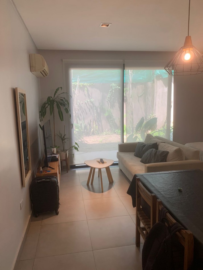 DEPARTAMENTO MONO AMBIENTE AMPLIO CON PATIO Y COCHERA ZONA PARQUE GUILLERMINA APTO CREDITO