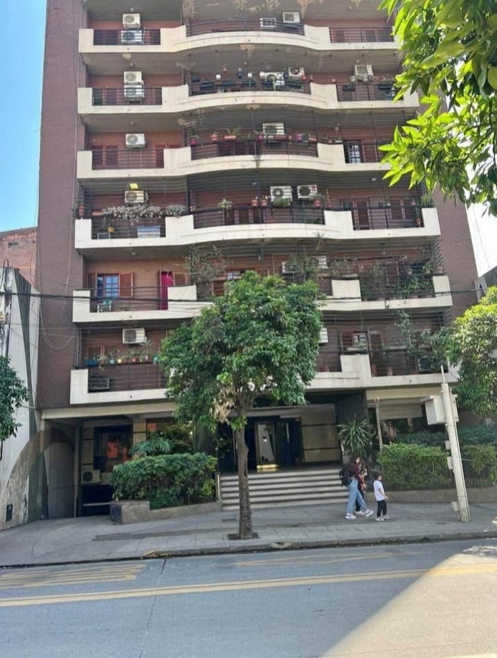 DEPARTAMENTO CON RENTA EN SANTIAGO 81 EDIFICIO GALINDO 2 DORMITORIOS CON AMENITIES