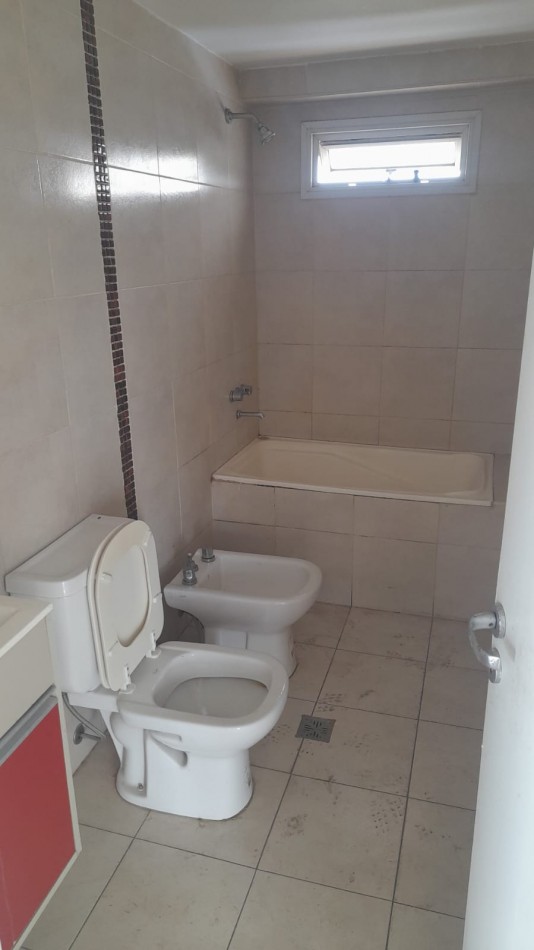 DEPARTAMENTO EN CORDOBA 1.344 DOS DORMITORIOS CON BALCON APTO MASCOTA