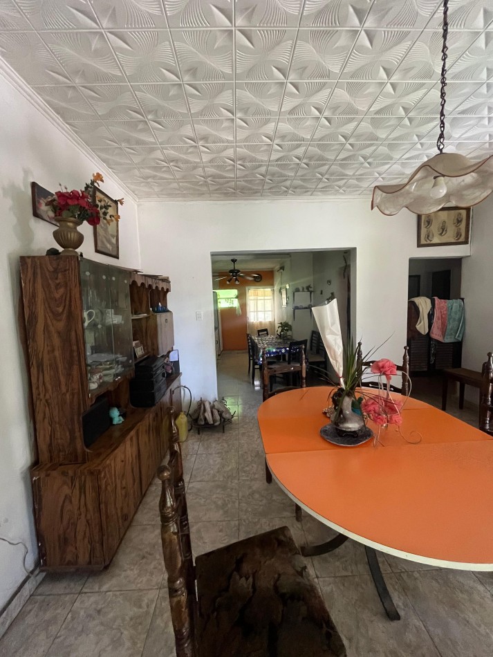 IMPORTANTE INMUEBLE EN YERBA BUENA EN CONSTANCIO VIGIL AL 2.300 A METROS DE AVENIDA SOLANO VERA DE 1300 M2