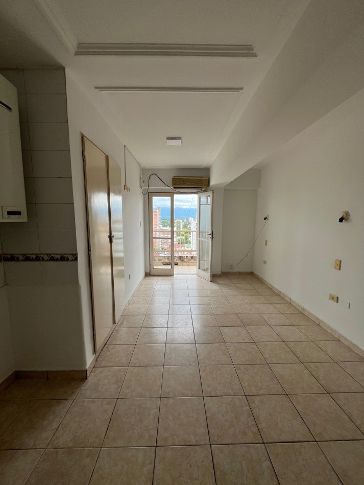 MONOAMBIENTE CON BALCON EN CONGRESO 851