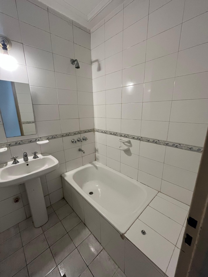 MONOAMBIENTE CON BALCON EN CONGRESO 851