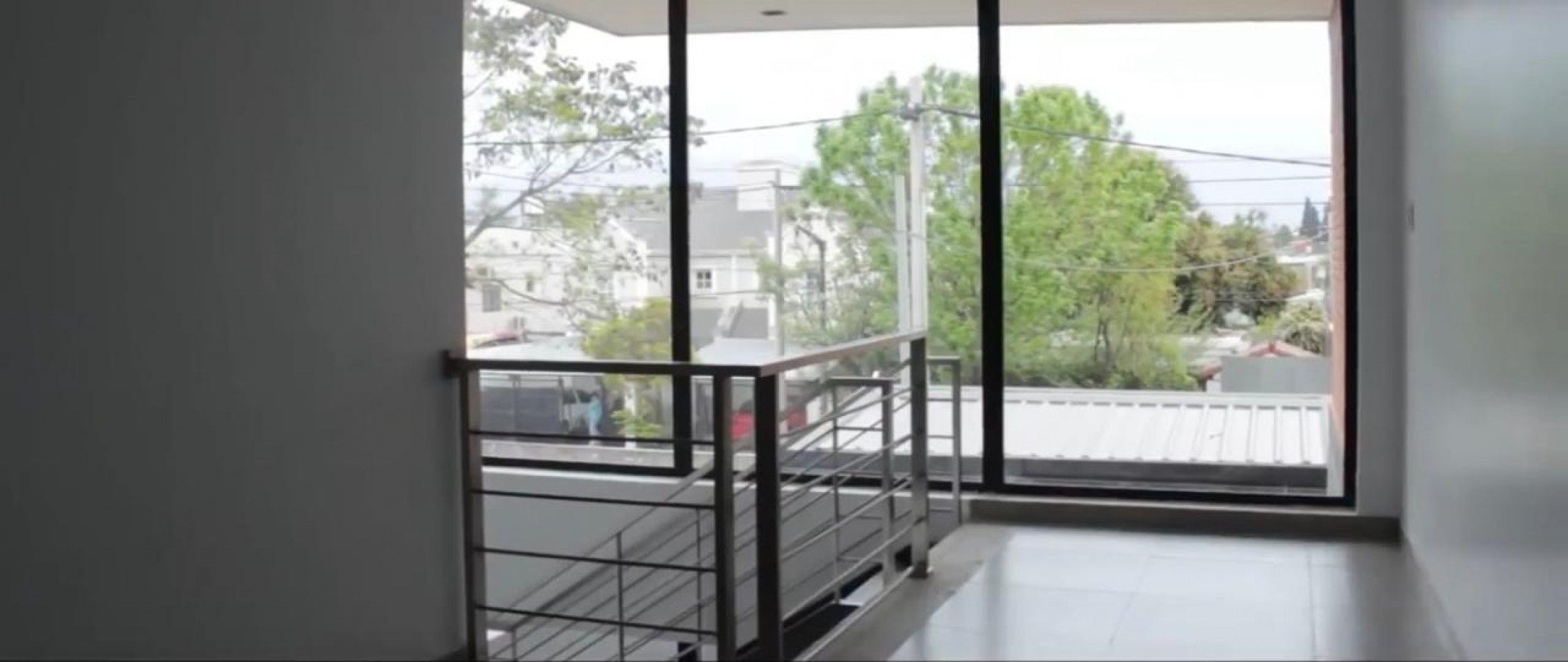 DEPARTAMENTO MONO AMBIENTE CON COCHERA ZONA PARQUE GUILLERMINA