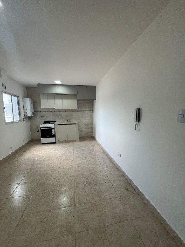 DEPARTAMENTO DE UN DORMITORIO EN SUIPACHA 1060 A ESTRENAR OPCIONAL COCHERA EN EL EDIFICIO