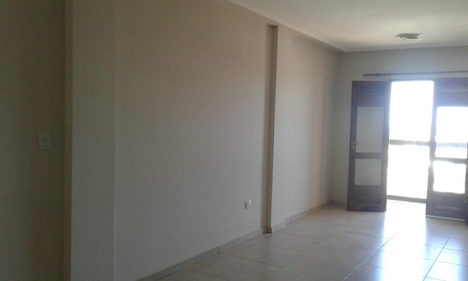 MONOAMBIENTE CON BALCON EN AVENIDA BELGRANO 2.371