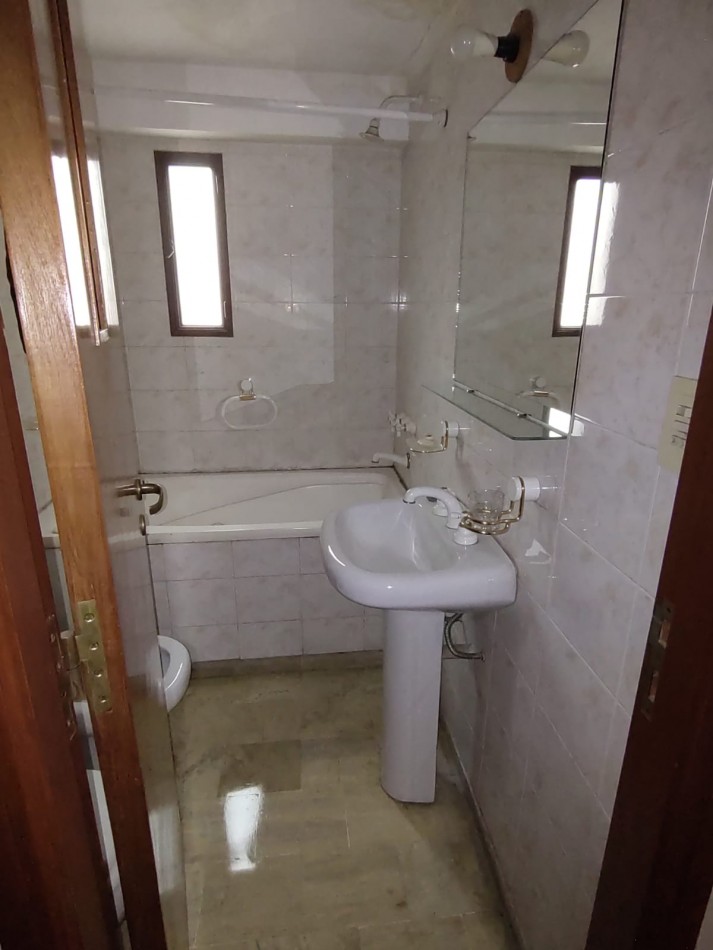 DEPARTAMENTO UN DORMITORIO EN BARRIO NORTE APTO CREDITO FINO