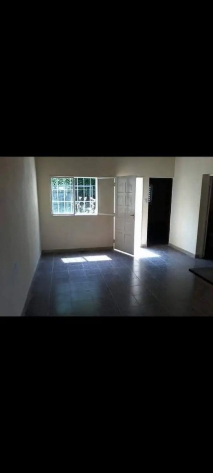 CASA EN BARRIO CERRO LAS ROSAS EN JUAN JOSE PASSO AL 2600 APTA CREDITO HIPOTECARIO