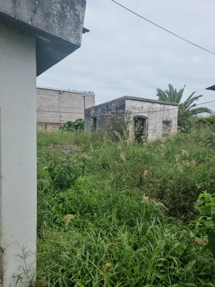 CASA EN  FINCA LOLITA AGUILARES CON GALPONES A REMODELAR