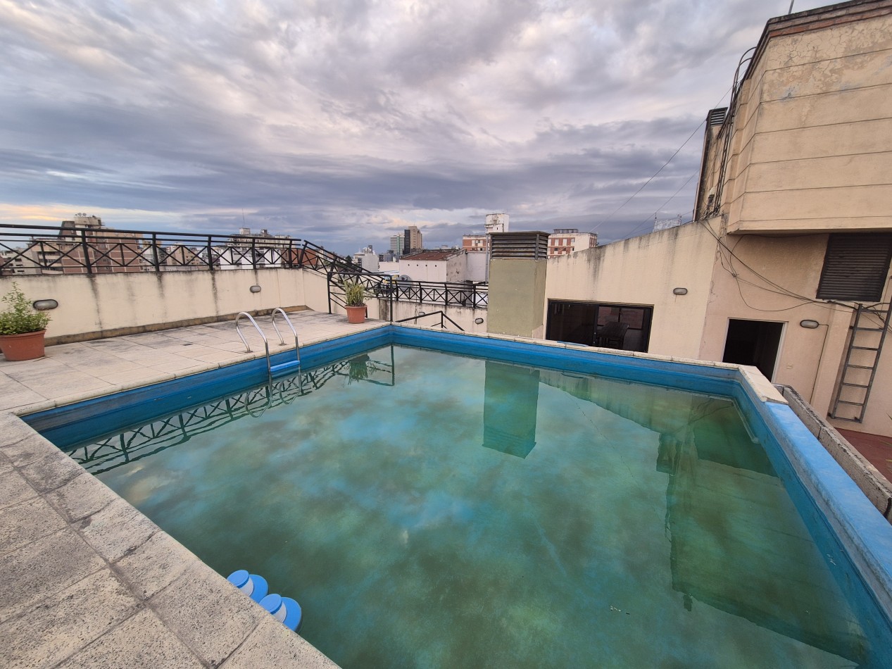 DEPARTAMENTO DE TRES DORMITORIOS CON DEPENDENCIA APTO CREDITO Y COCHERA EN SAN LORENZO AL 700