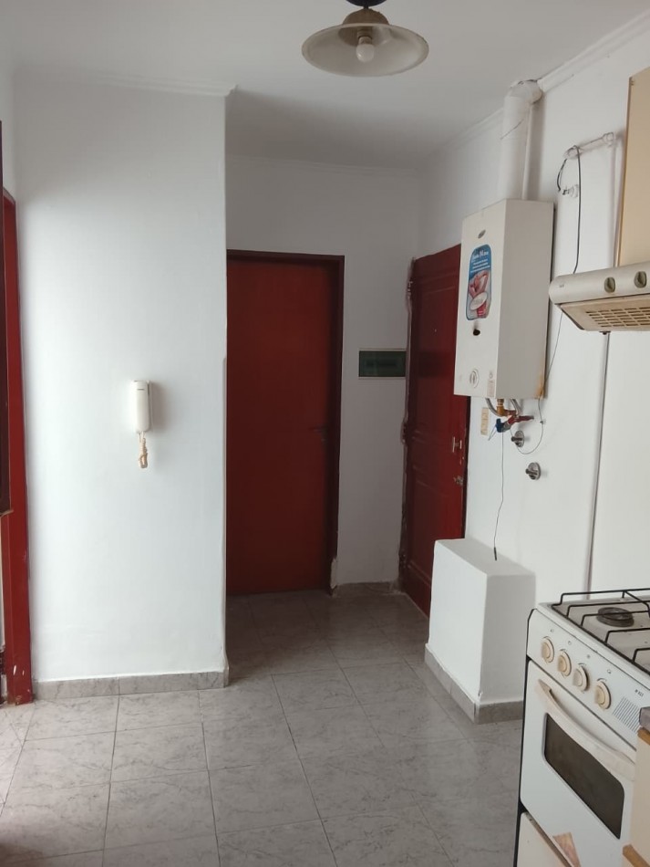 DEPARTAMENTO DE UN DORMITORIO EN PLANTA BAJA EN SAN MIGUEL AL 800