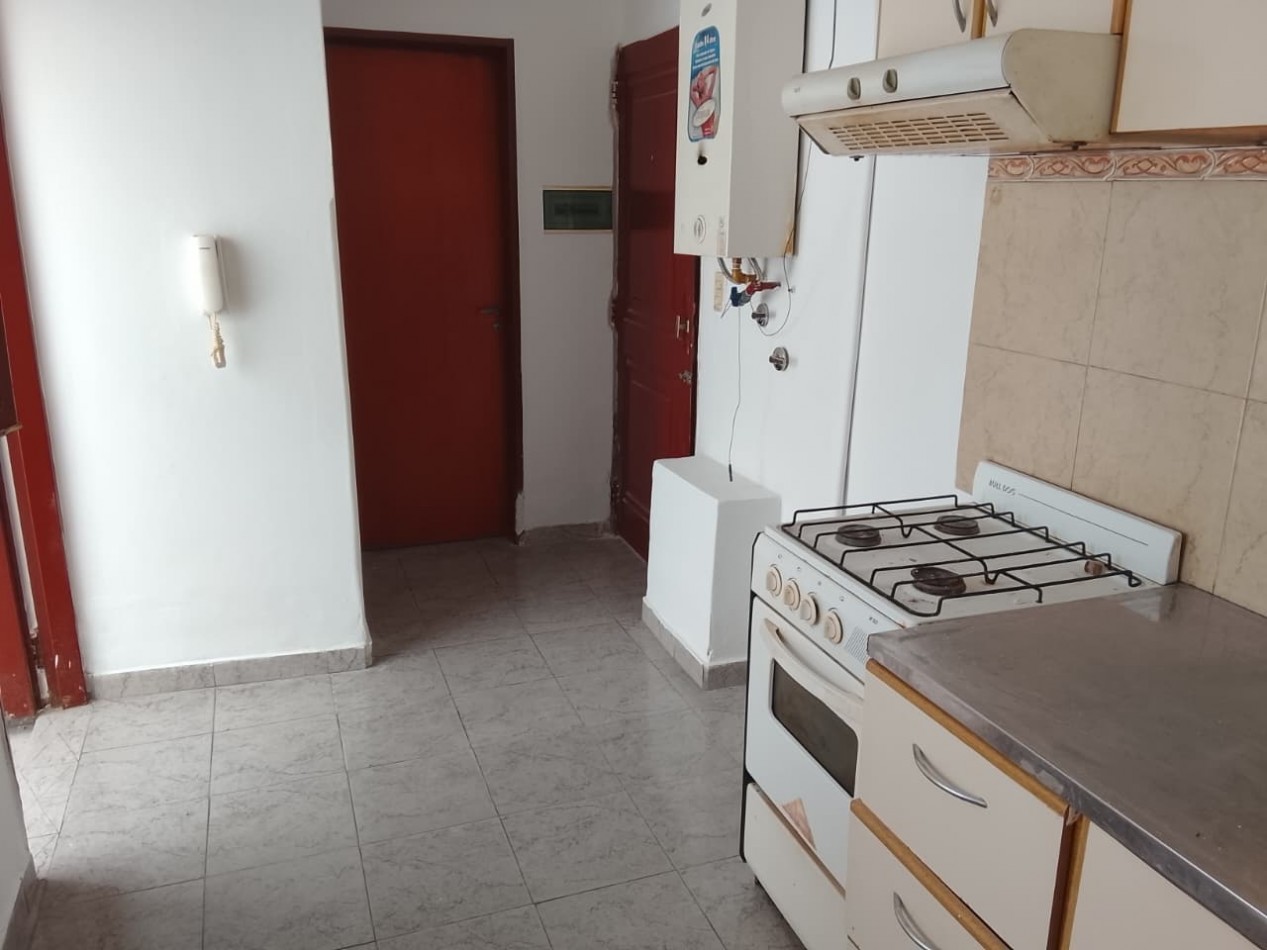 DEPARTAMENTO DE UN DORMITORIO EN PLANTA BAJA EN SAN MIGUEL AL 800