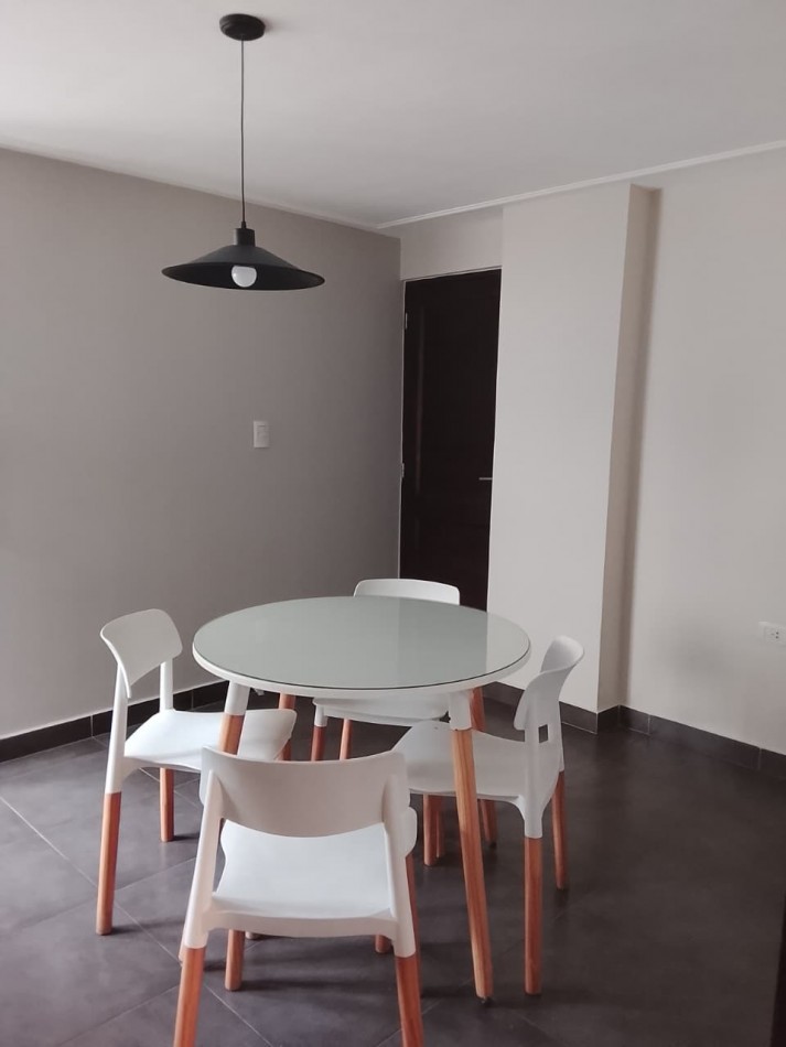 DEPARTAMENTO DE DOS DORMITORIOS AMOBLADO FRENTE A PLAZA ALBERDI CON AMENITIES