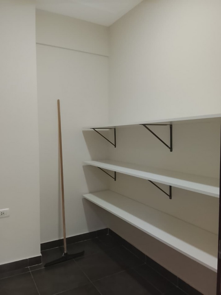 DEPARTAMENTO DE DOS DORMITORIOS AMOBLADO FRENTE A PLAZA ALBERDI CON AMENITIES