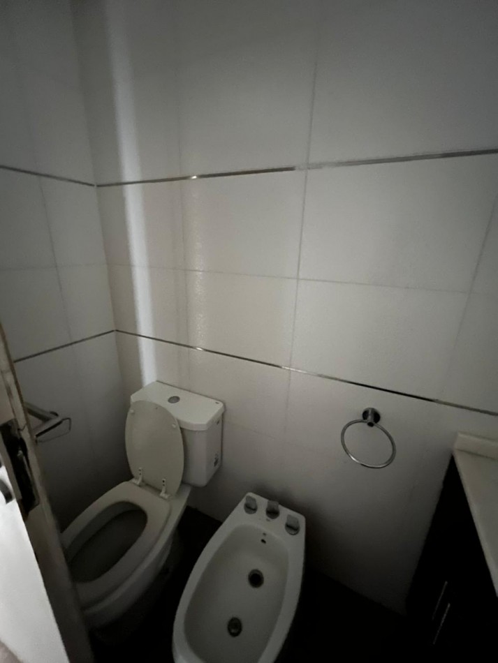 DEPARTAMENTO DE UN DORMITORIO CON BALCON EN AVENIDA MATE DE LUNA AL 2.200 EDIFICIO LA COLORADA