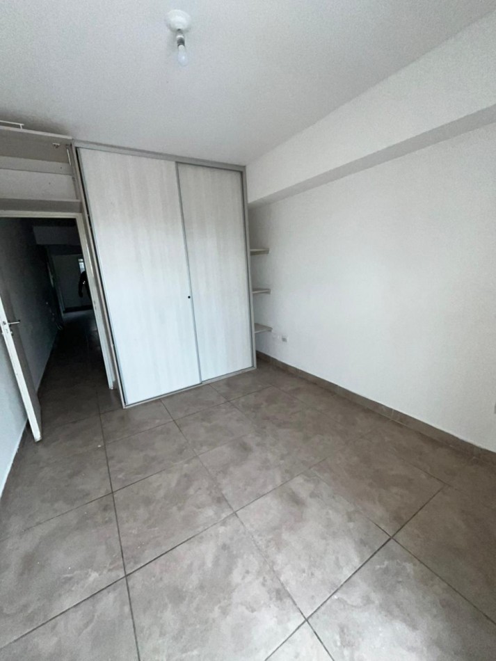 DEPARTAMENTO DE UN DORMITORIO CON BALCON EN AVENIDA MATE DE LUNA AL 2.200 EDIFICIO LA COLORADA