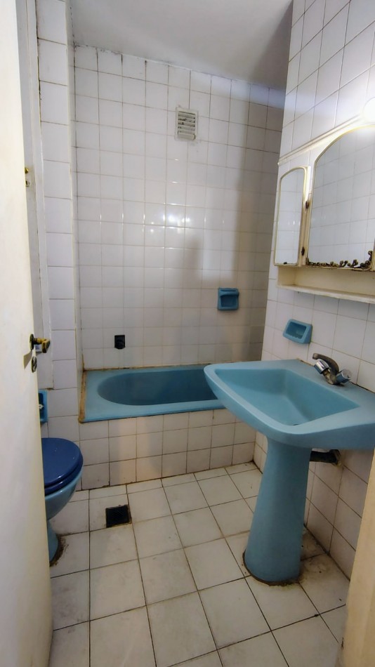 DUPLEX EN 25 DE MAYO Y CORRIENTES DE TRES DORMITORIOS APTO CREDITO