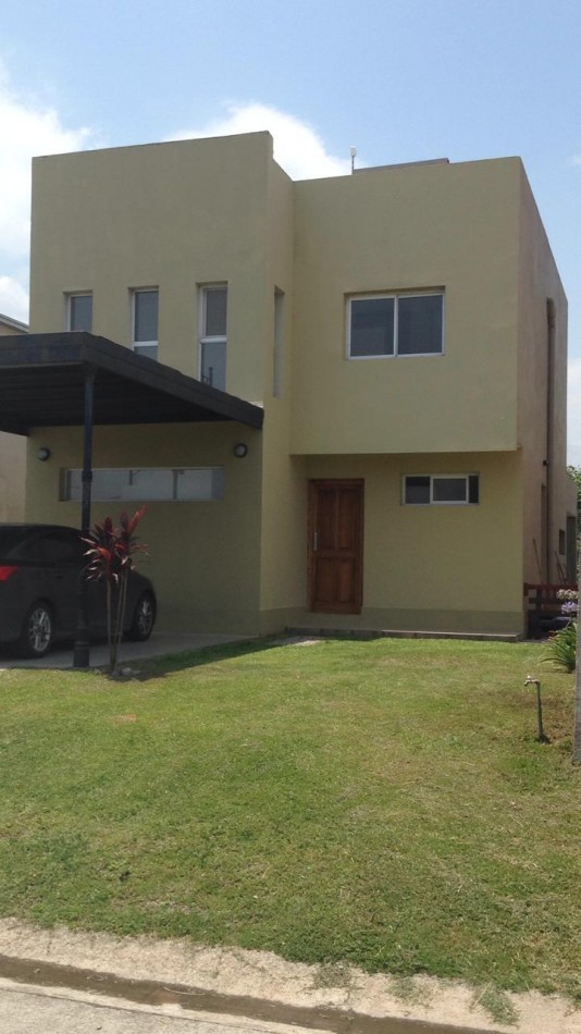 CASA EN BARRIO ALTOS DEL CEBIL 1 DE 3D CON PILETA EN LA RINCONADA, YERBA BUENA