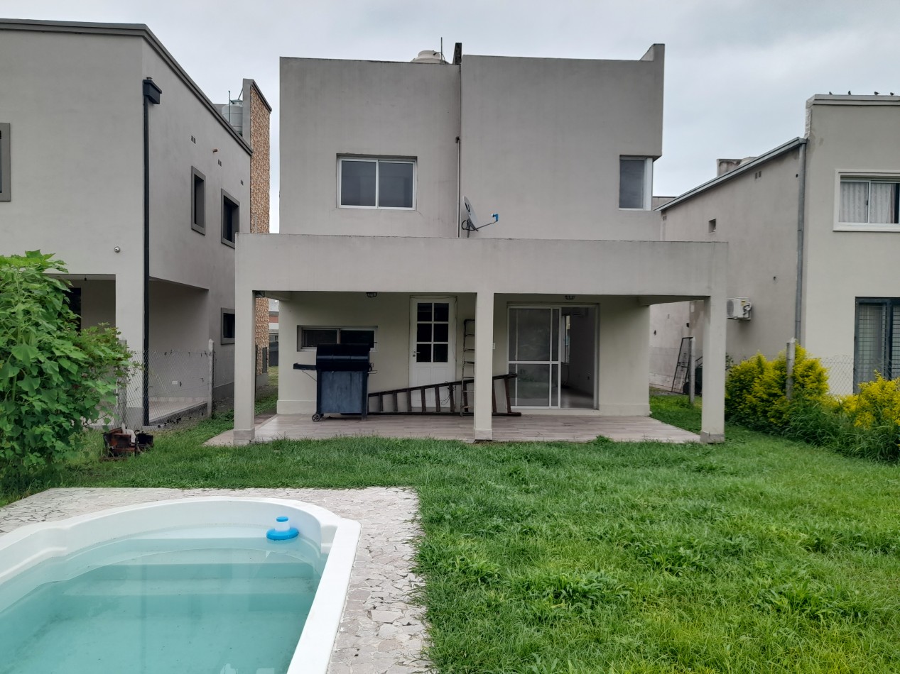 CASA EN BARRIO ALTOS DEL CEBIL 1 DE 3D CON PILETA EN LA RINCONADA, YERBA BUENA