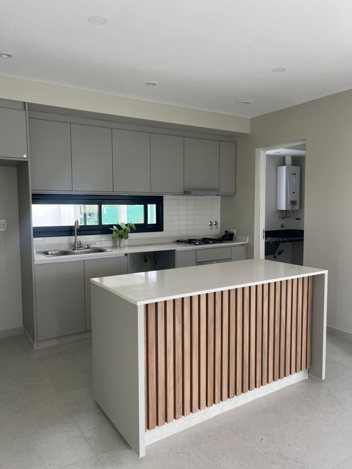 IMPORTANTE CASA EN COUNTRY THE POINT APTA CREDITO 