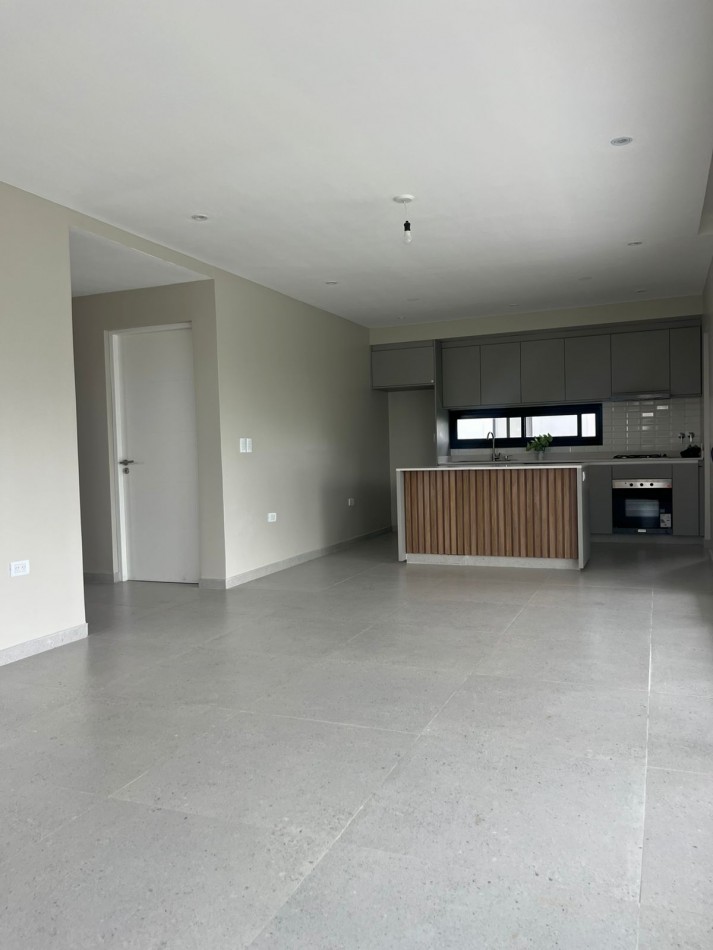 IMPORTANTE CASA EN COUNTRY THE POINT APTA CREDITO 