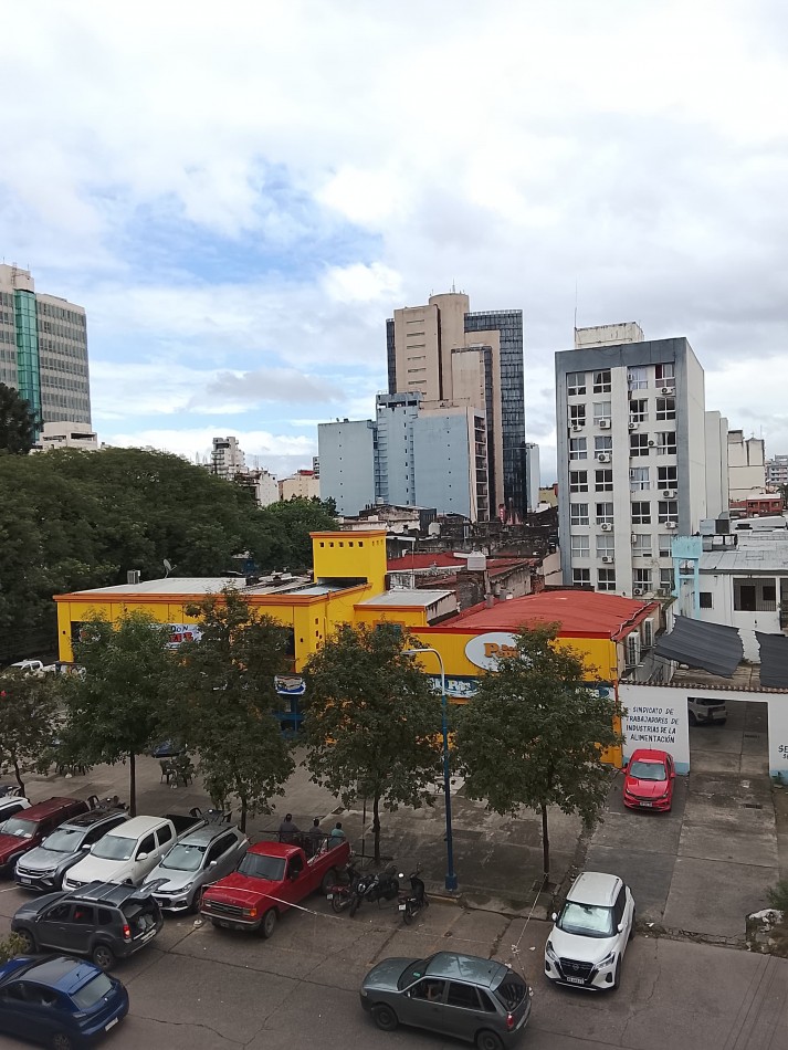 OFICINA ZONA TRIBUNALES EN PASAJE 2 DE ABRIL 380