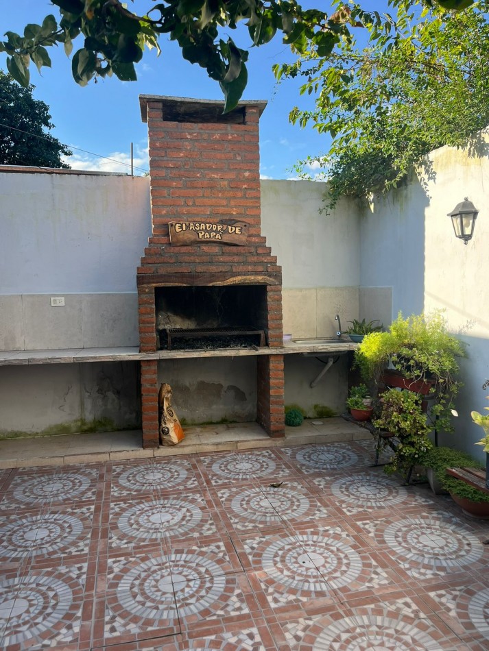 CASA EN TAFI VIEJO DE TRES DORMITORIOS NUEVA OPORTUNIDAD 