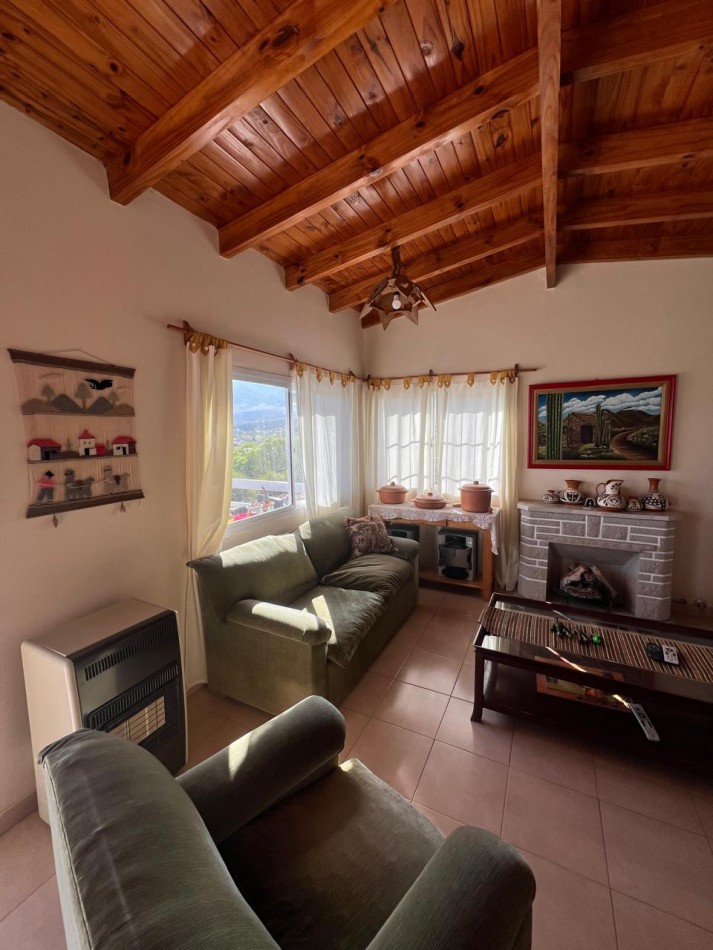 ESPECTACULAR CASA EN TAFI DEL VALLE 