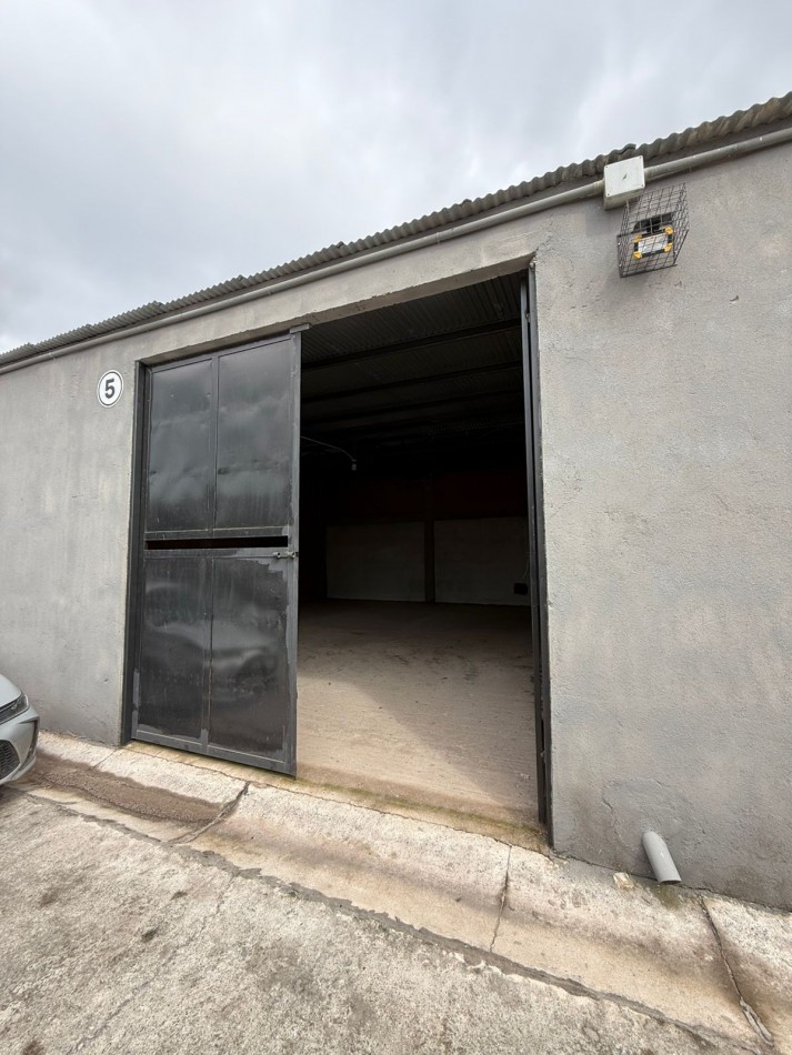 DEPOSITO DE 135 EN ZONA COMPLEJO INDUSTRIAL EN CIRCUNVALACION DE SAN MIGUEL DE TUCUMAN