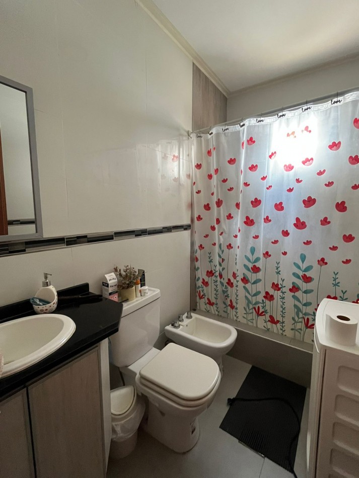 IMPORTANTE CASA EN COUNTRY PINAR 1 EN TAFI VIEJO LOTE CENTRAL