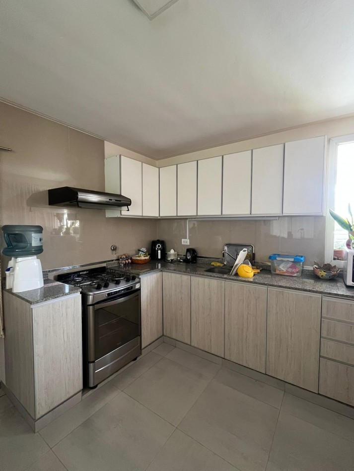 IMPORTANTE CASA EN COUNTRY PINAR 1 EN TAFI VIEJO LOTE CENTRAL