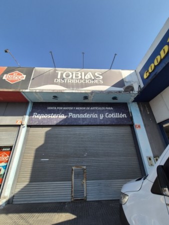 Local Comercial de 150 m2 en Avenida Kirchner al 2.300