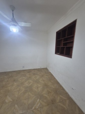 Casa con fin comercial en Jujuy 135 ideal Centro Medico, Terapeutico, etc