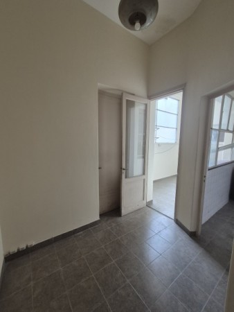 Departamento de tres ambientes en plena City Bancaria en San Martin 677
