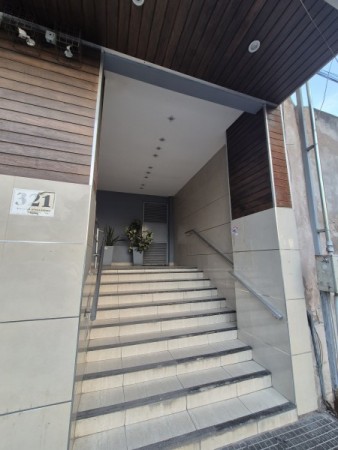 Departamento Mono ambiente semi amoblado en Marco Avellaneda 321