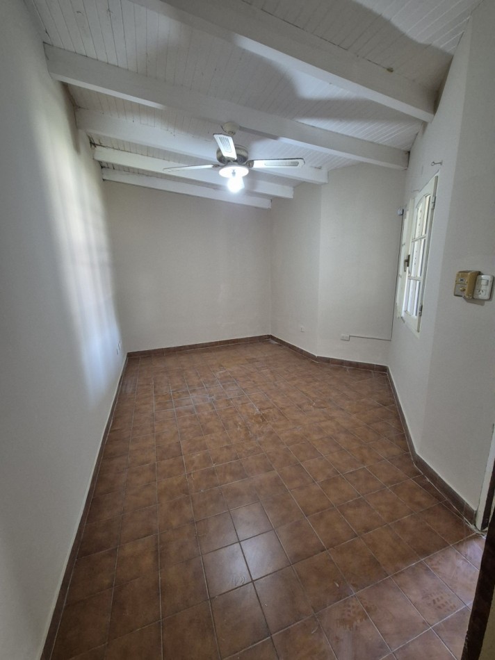 DUPLEX EN YERBA BUENA CON PILETA DE 4D EN CALLE PERU AL 1400