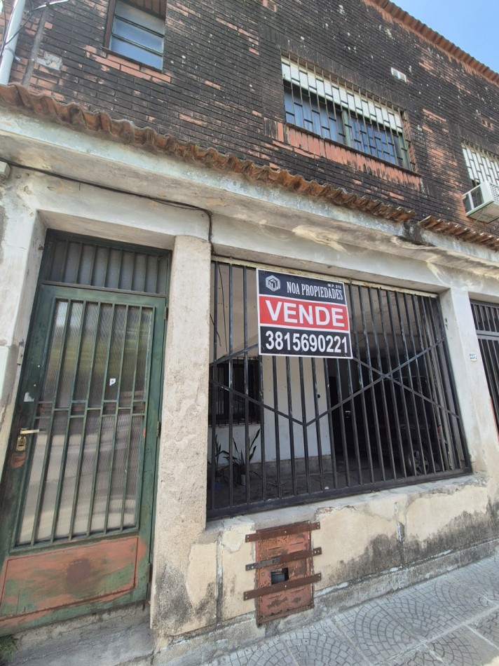 CASA DE DOS PLANTAS EN MARCOS PAZ AL 2200 APTA CREDITO 