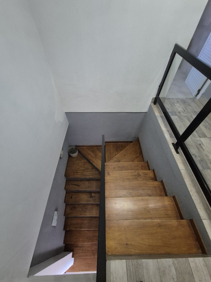 CASA APTA CREDITO EN BARRIO ATSA CINCO DORMITORIOS Y PILETA ALTURA AVENIDA EJERCITO DEL NORTE AL 1700