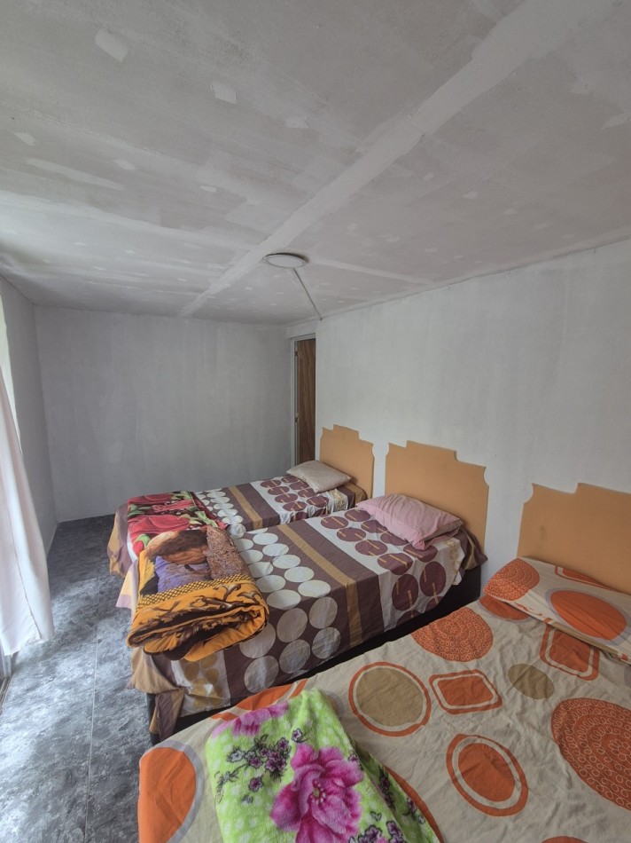 CASA EN LA OVEJERIA TAFI DEL VALLE DE CUATRO DORMITORIOS 