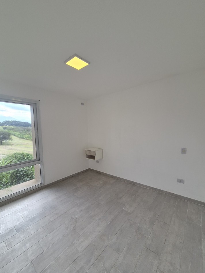 CASA APTA CREDITO 3 DORMITORIOS EN COUNTRY PRADERAS DEL NOGAL EN LOS NOGALES