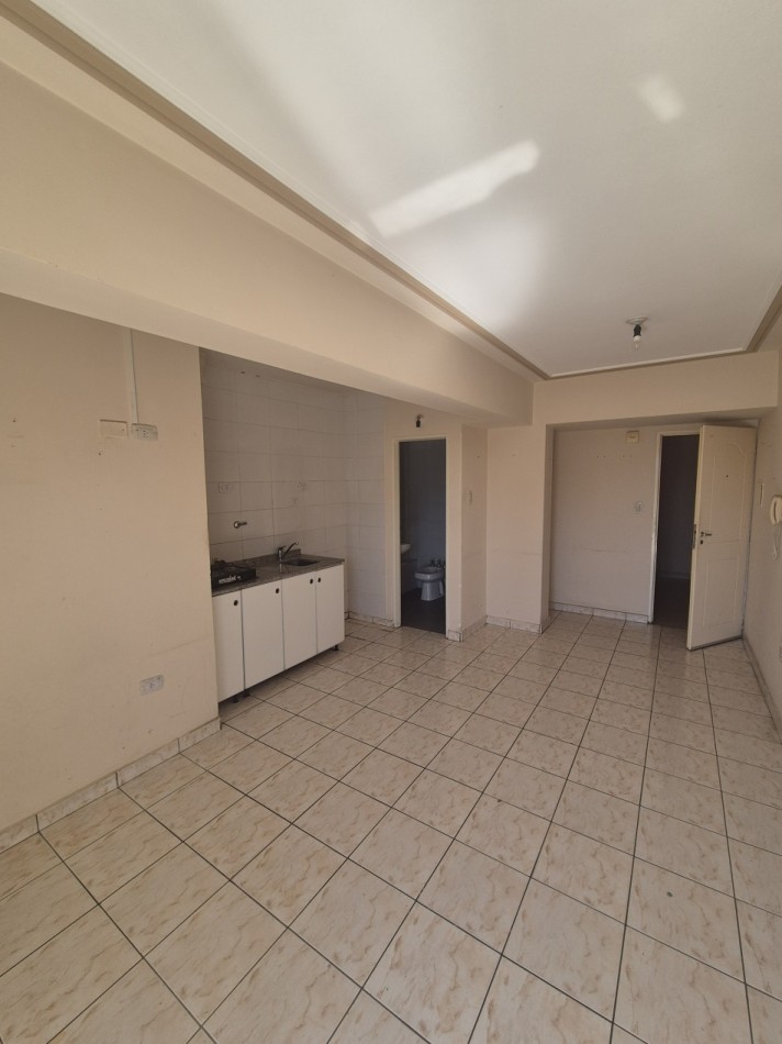 DEPARTAMENTO MONOAMBIENTE DE 39 M2 CON BALCON EN GENERAL PAZ 969 IDEAL ESTUDIANTES