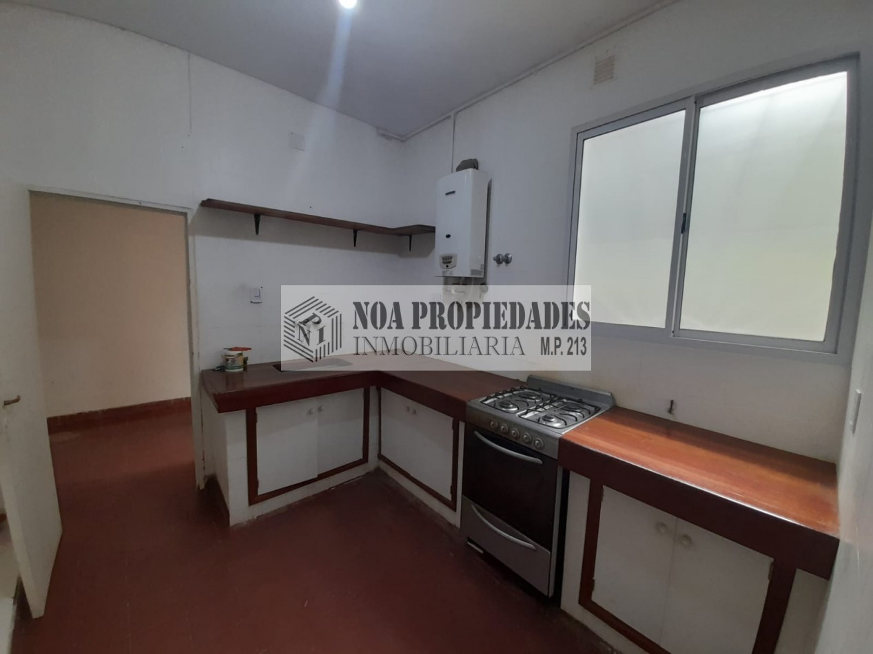 CASA 3 DORMITORIOS EN EL CORTE YB