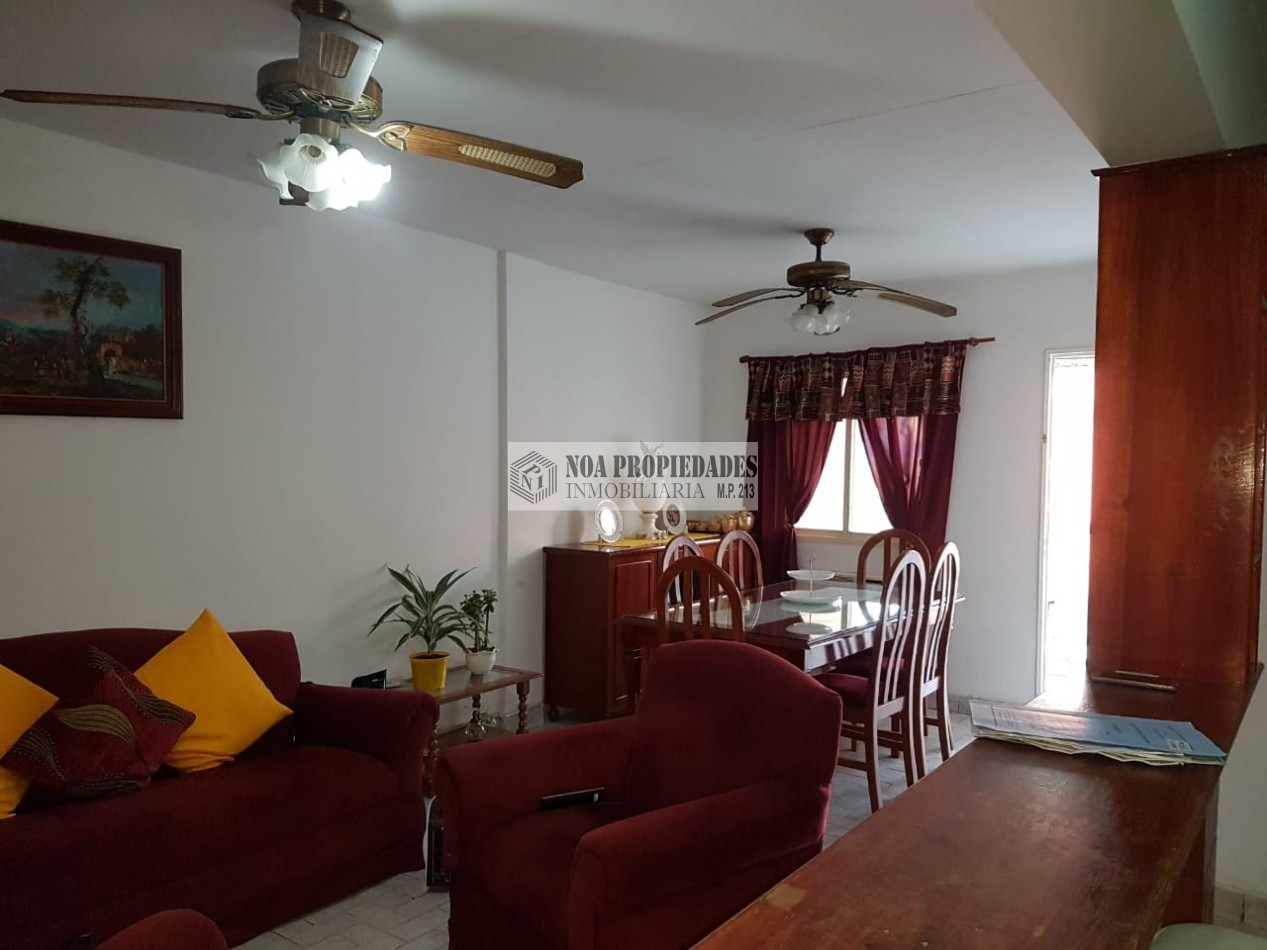 DEPARTAMENTO TRES DORMITORIOS BARATO EN BARRIO MUNICIPAL DETRAS DEL HIPER DE LA EX AVENIDA ROCA