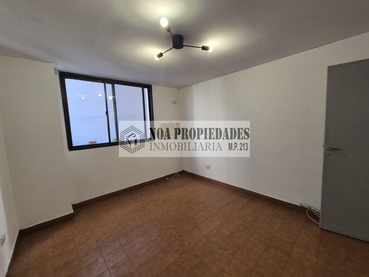 DEPARTAMENTO UN DORMITORIO FRENTE  A TRIBUNALES APTO VIVIENDA U OFICINA