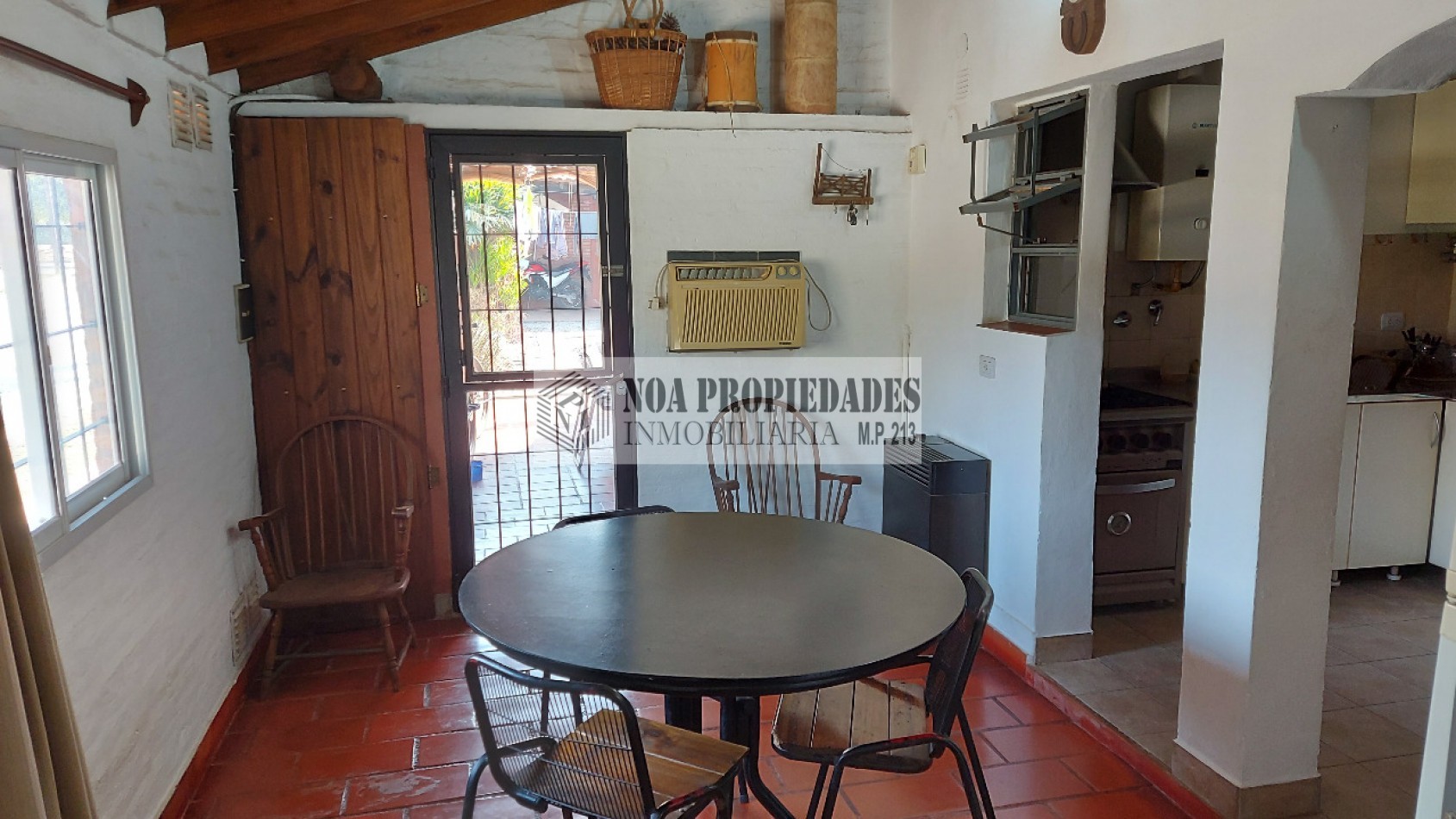 CASA ESQUINA EN YERBA BUENA ZONA PARQUE UNIVERSITARIO JUJUY Y DARWIN