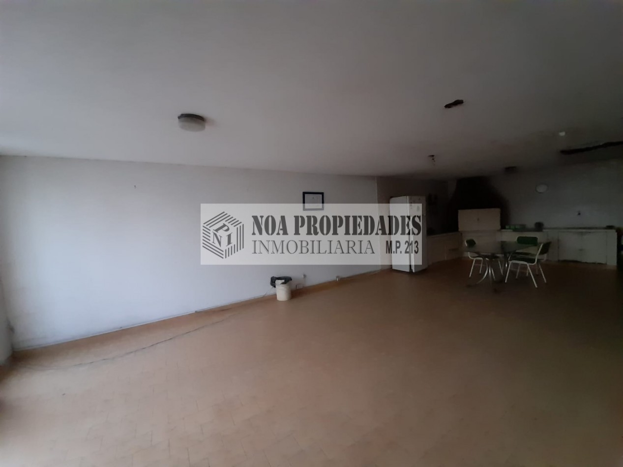 CASA ESQUINA EN MONTEAGUDO Y PERU OPORTUNIDAD